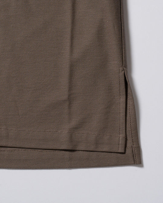 contrast pocket pull-over