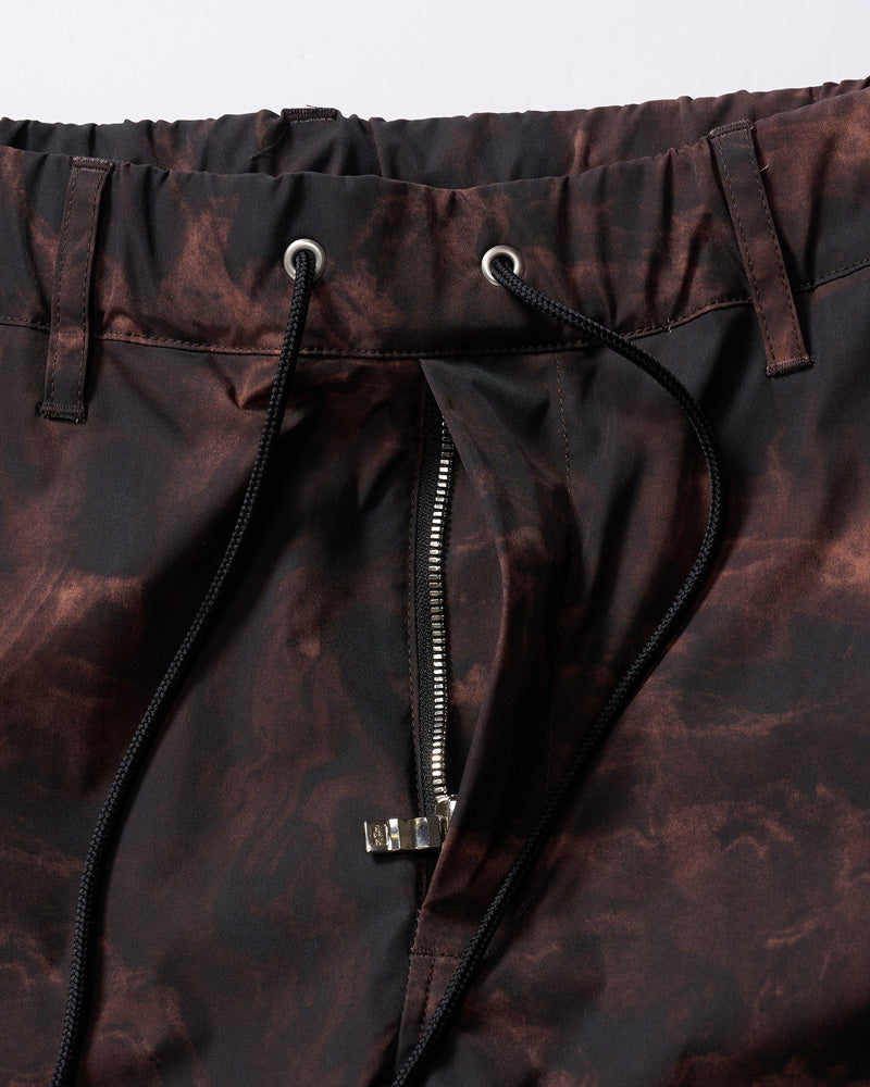 puckering banana teck pants