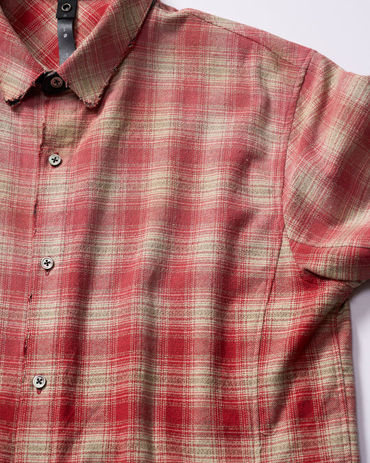 aging loose check shirt