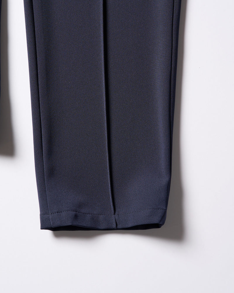 smart pin-tuck slacks