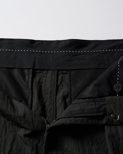 wide tapered slacks