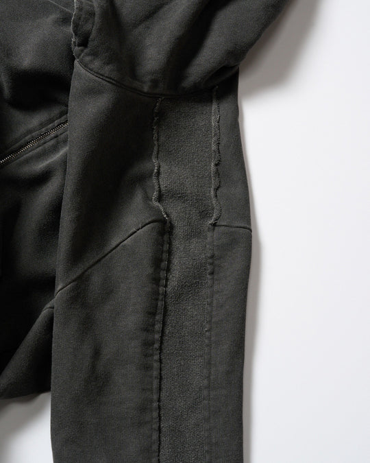 compact urake cut-off line zip hoodie