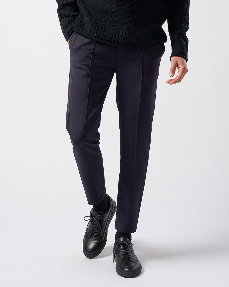 smart pin-tuck slacks