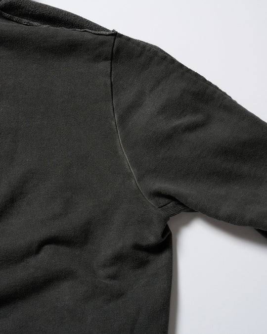 compact urake cut-off line zip hoodie