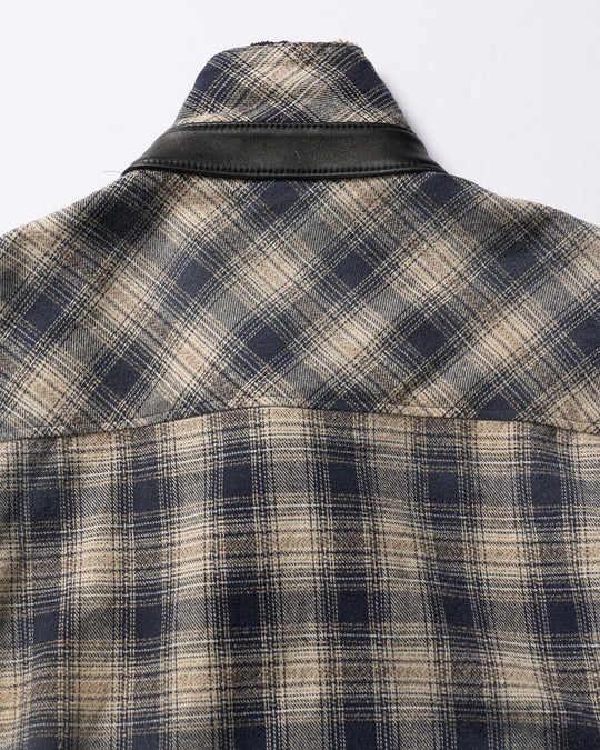 aging loose check shirt