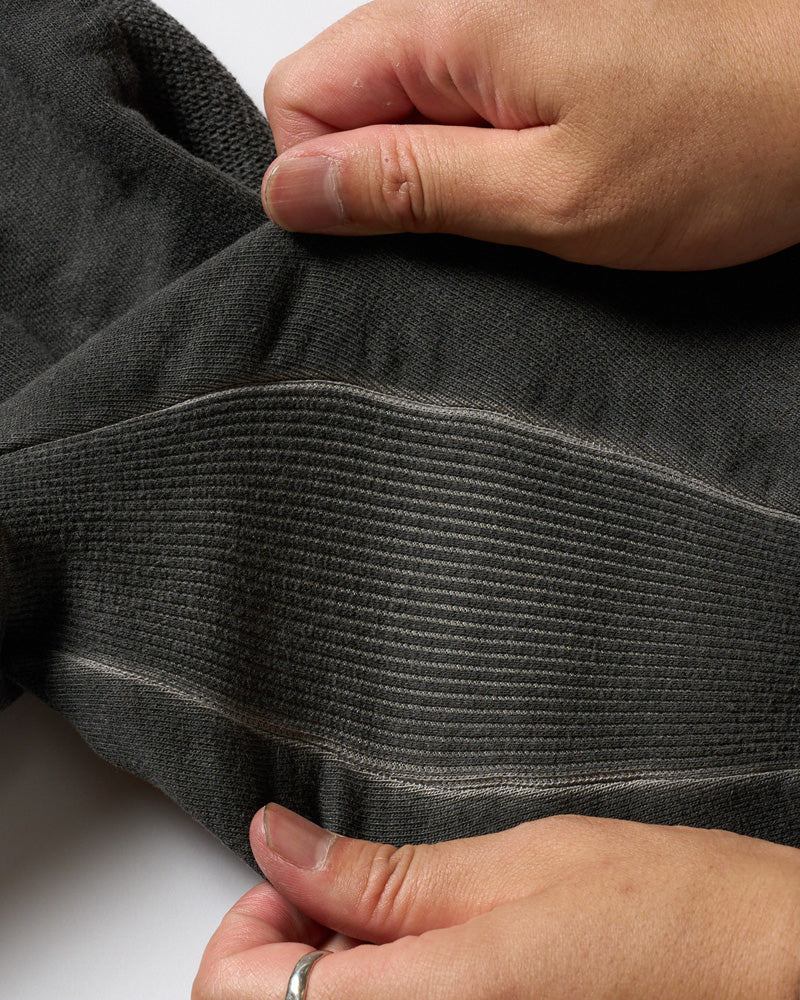 compact urake cut-off line zip hoodie