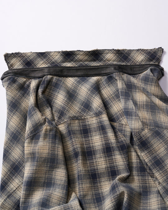 aging loose check shirt