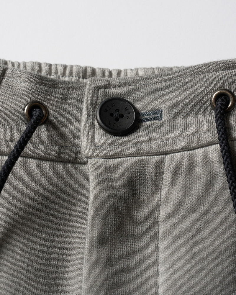 cut-off sweat pants