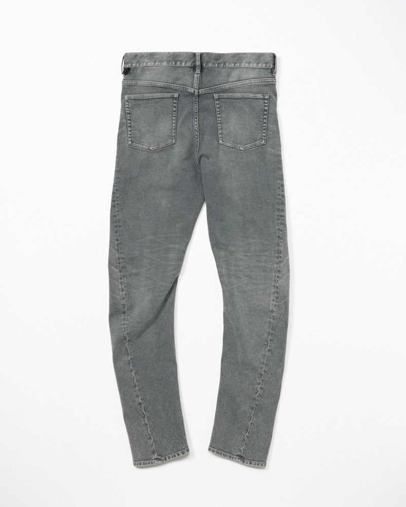 slim banana denim