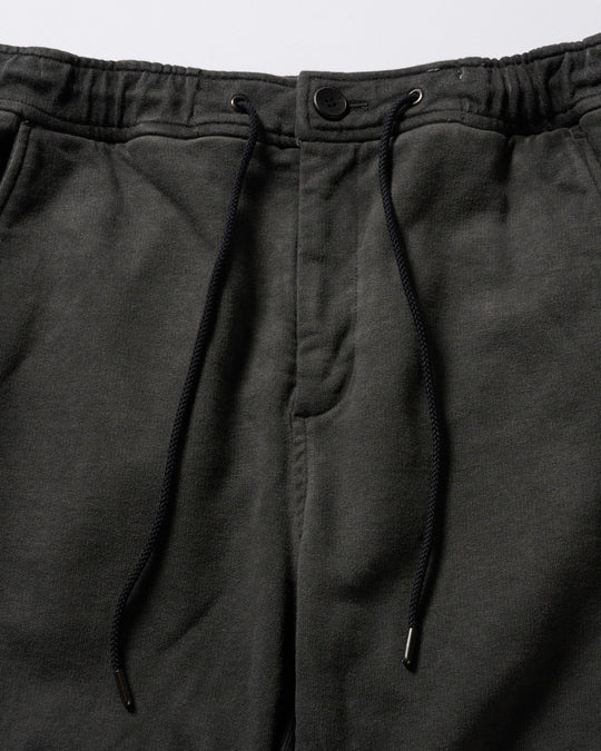 compact urake cut-off line pants