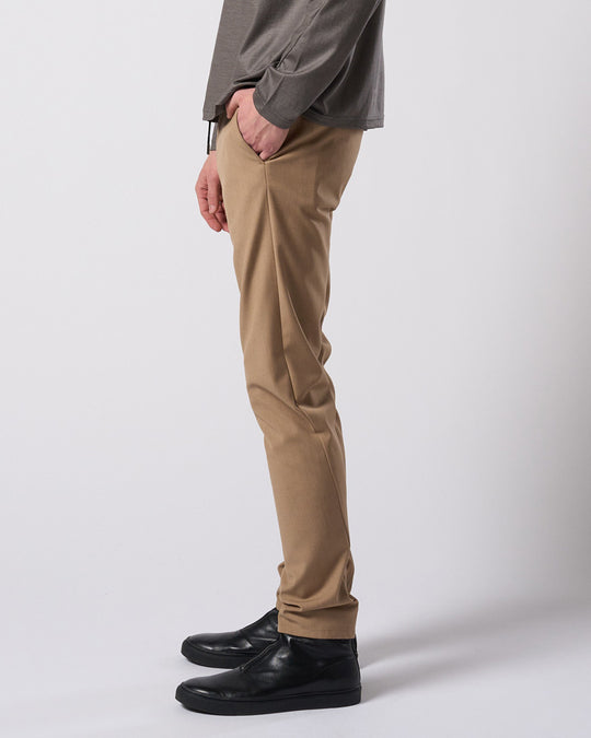 3D banana slim pants