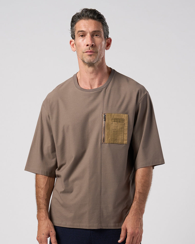 contrast pocket pull-over