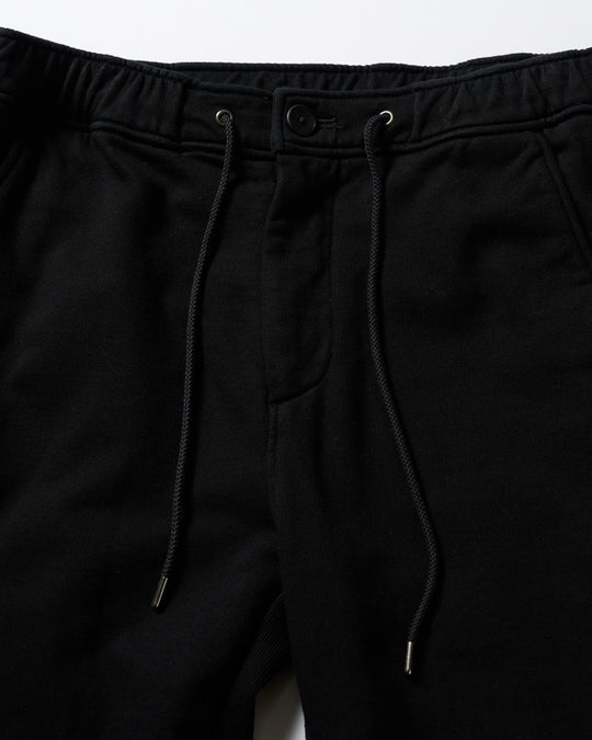 compact urake cut-off line pants