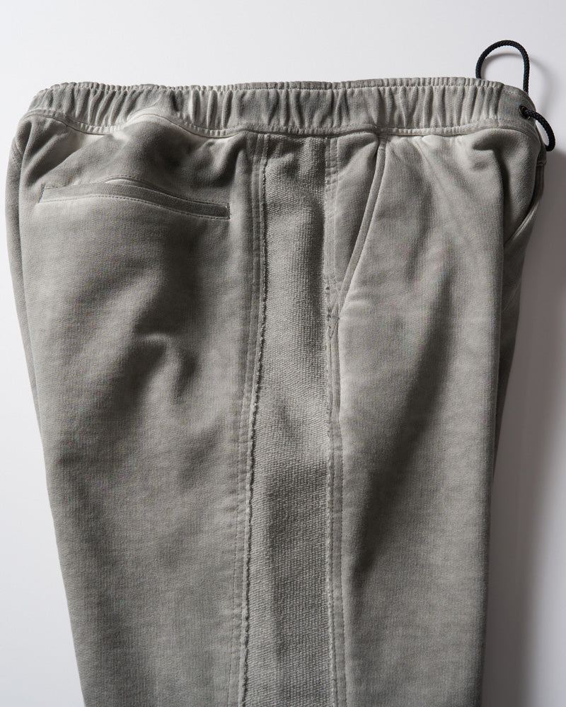 cut-off sweat pants