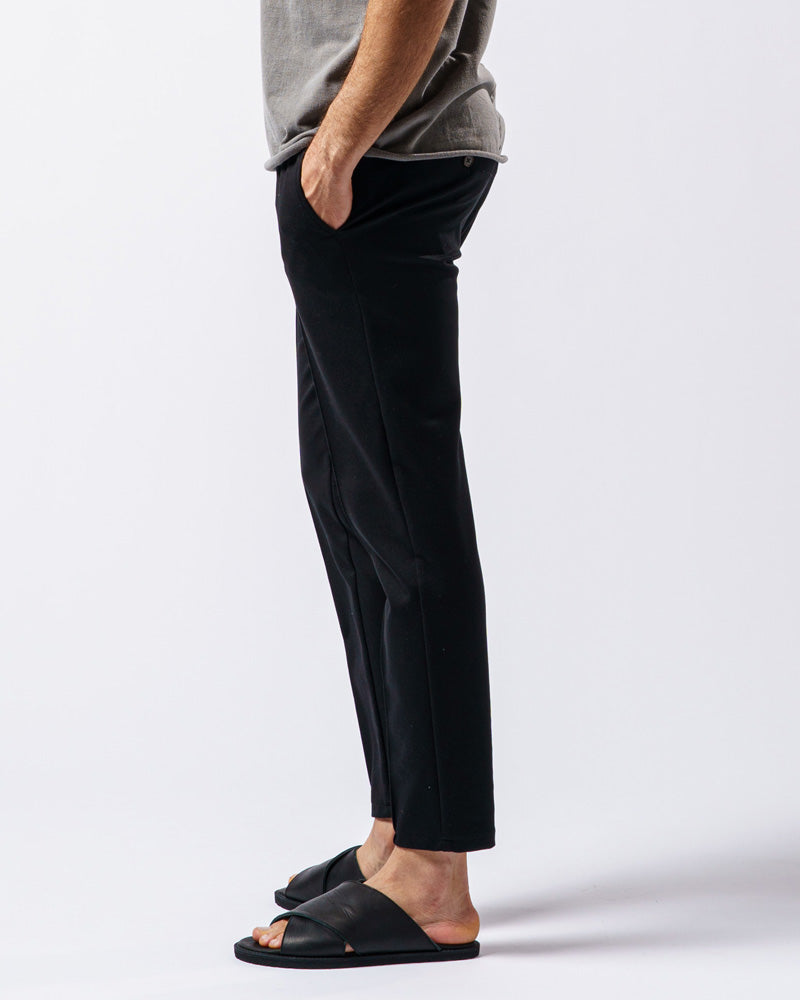 smart pin-tuck slacks