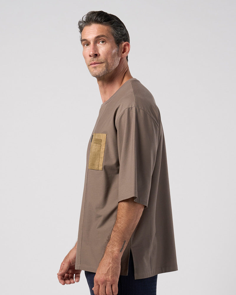 contrast pocket pull-over