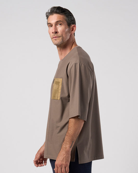 contrast pocket pull-over