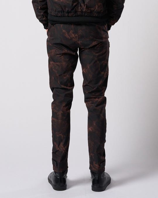 puckering banana teck pants