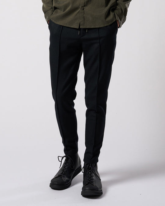 comfort pin-tuck slim slacks