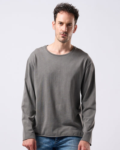 wide cut-off crew-neck L/S