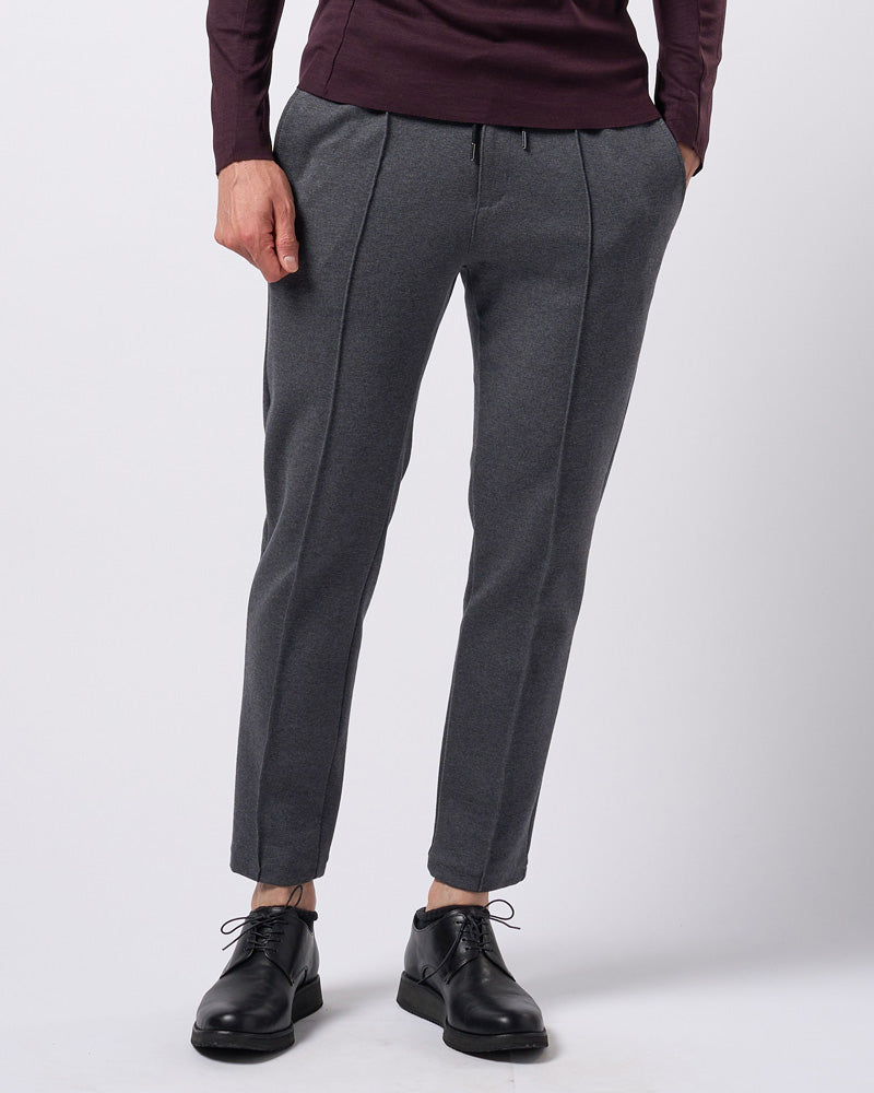 smart pin-tuck slacks