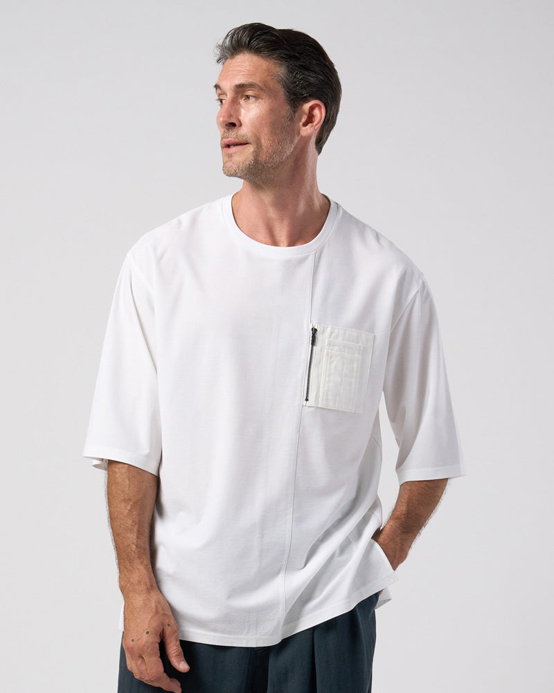 contrast pocket pull-over