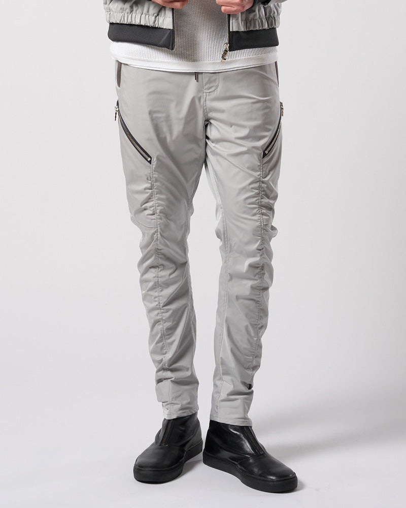 puckering banana teck pants