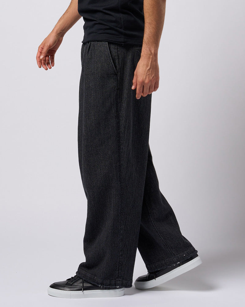 2-tuck wide trousers