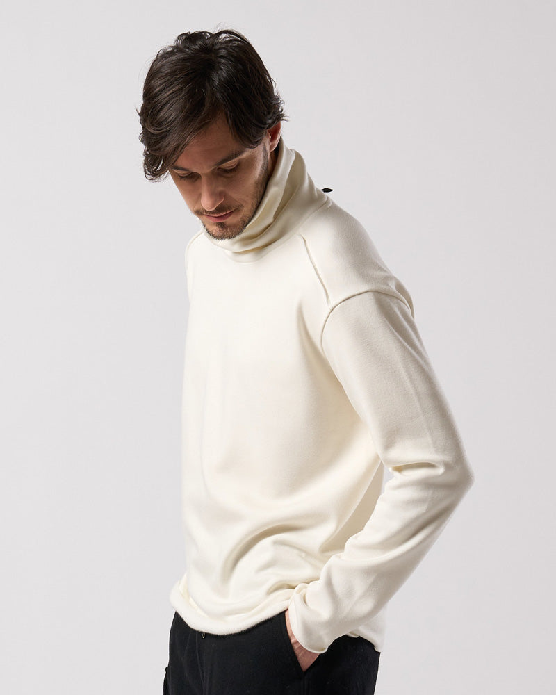 back boa cut-off highneck