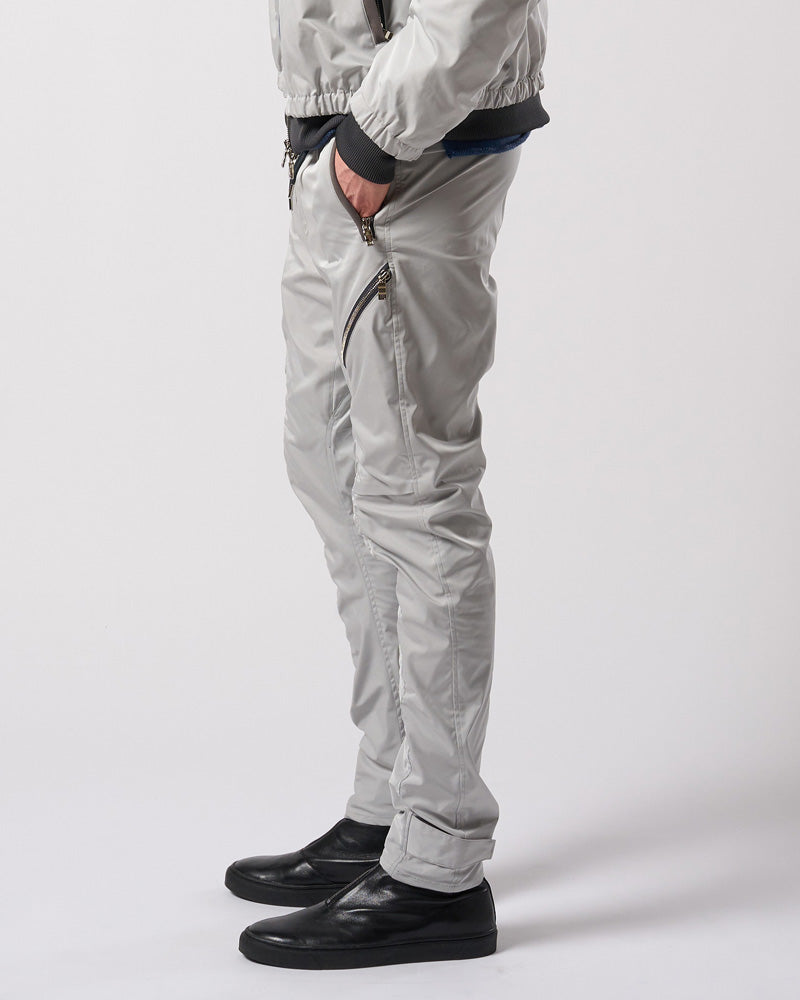 puckering banana teck pants