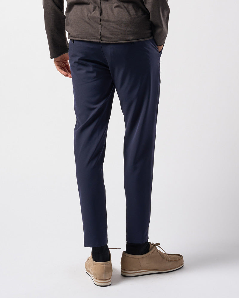 smart pin-tuck slacks