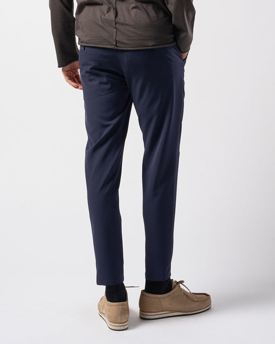 smart pin-tuck slacks