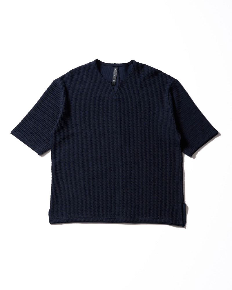 textured knit key-neck H/S