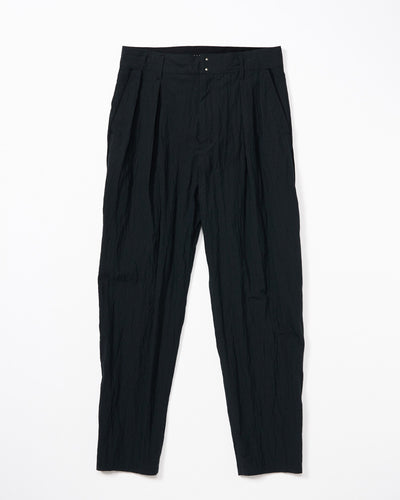 wide tapered slacks