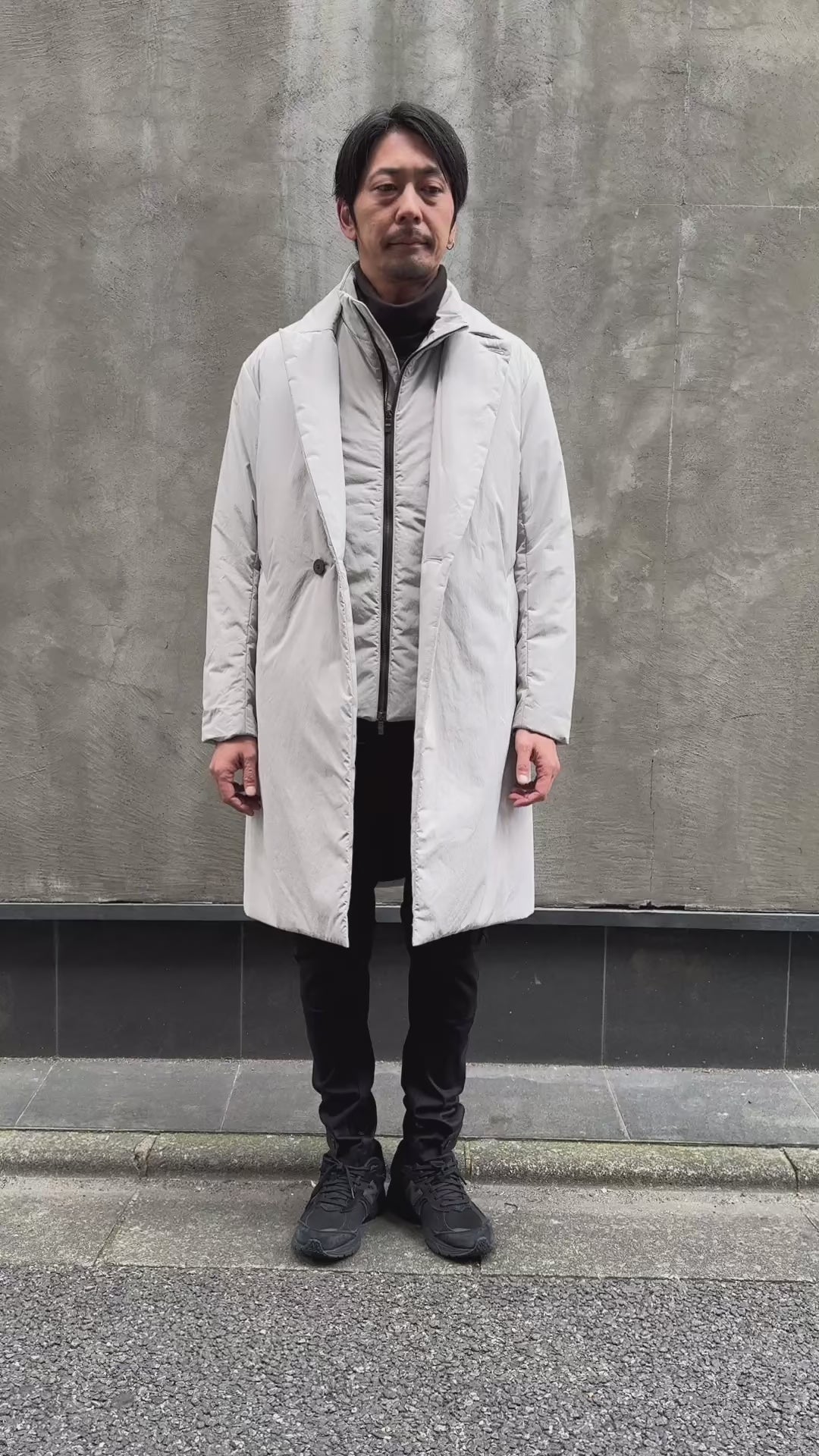 solid zip vest